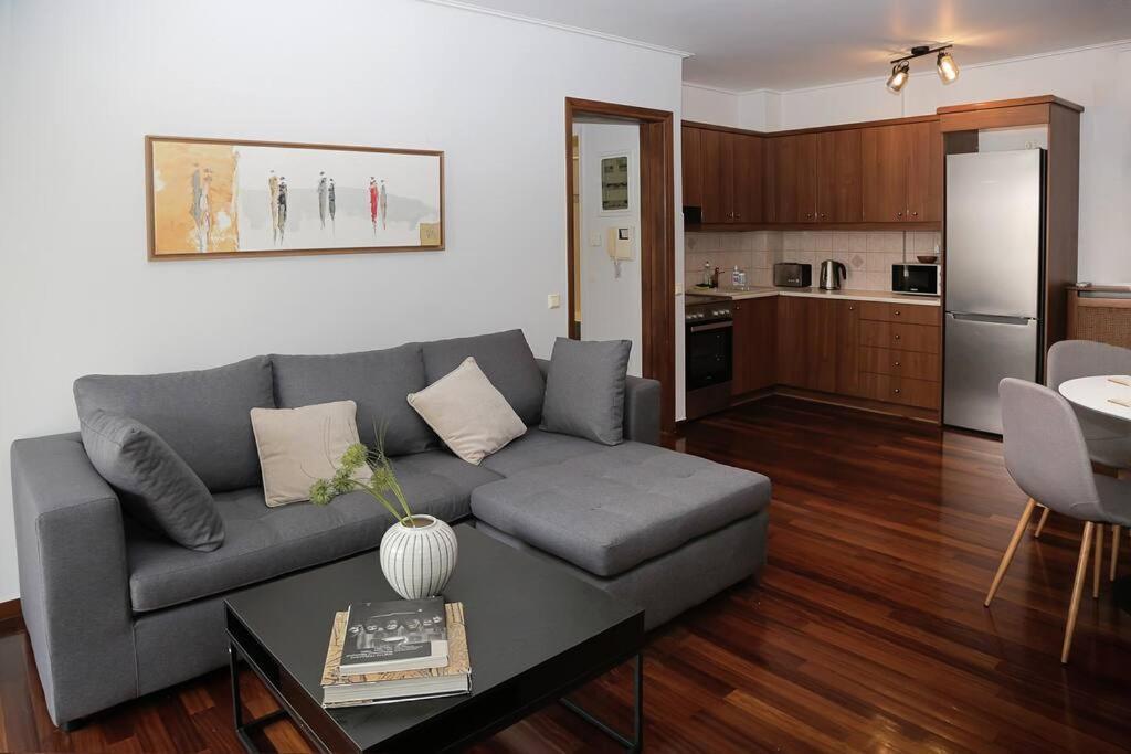 Charming Apartment Near Center Athen Exterior foto