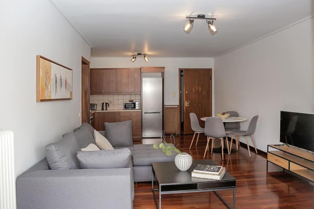 Charming Apartment Near Center Athen Exterior foto